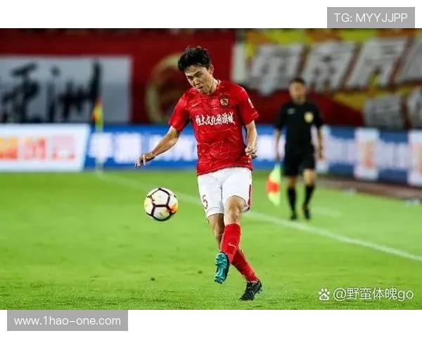 身高一米八几的足球球星有哪些 他们的技术特点与职业生涯揭秘 身高一米八几的足球球星有哪些 他们的技术特点与职业生涯揭秘