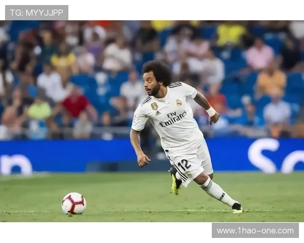 通过观察跑姿精准猜测足球球星是谁 揭秘球员独特奔跑轨迹背后的故事 通过观察跑姿精准猜测足球球星是谁 揭秘球员独特奔跑轨迹背后的故事